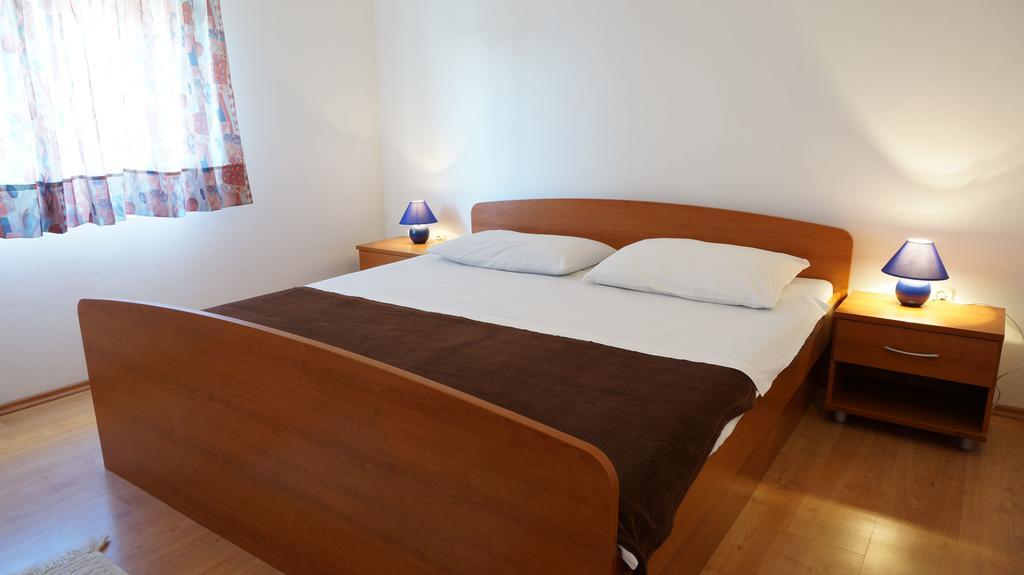 Apartments Sandra Sukošan Værelse billede